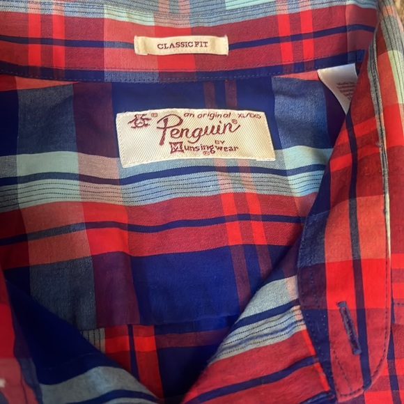 Penguin Munsingwear Button Up Shirt - Picture 3 of 5